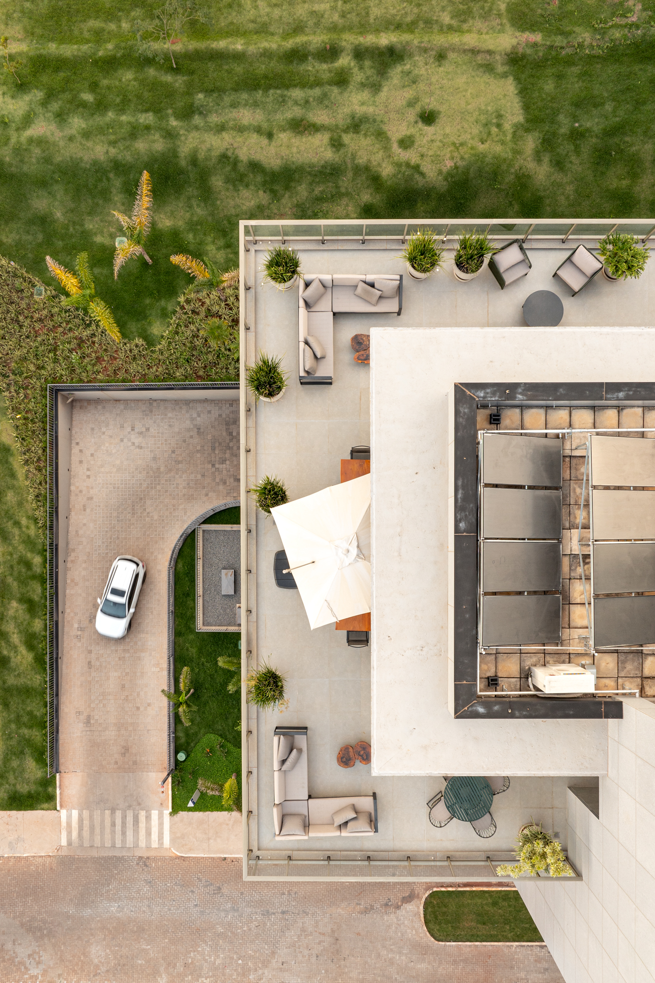 INTERIORES ELLEVE  — foto 1